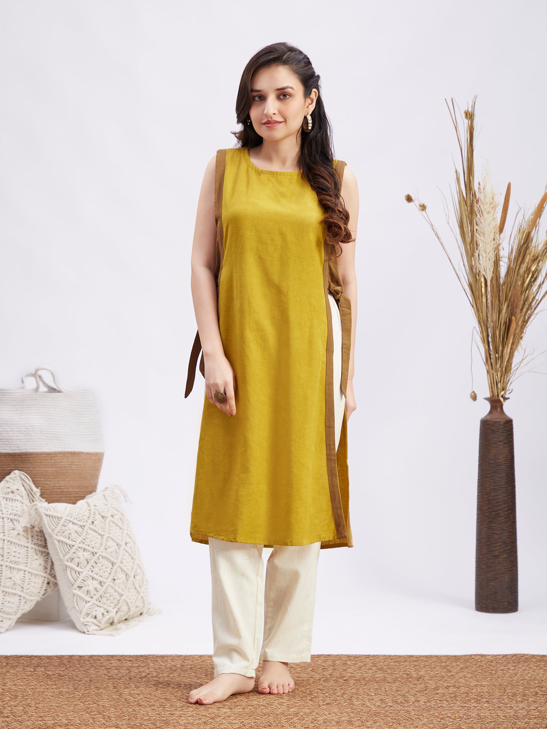 Women's Mustard Yellow Kurta Set