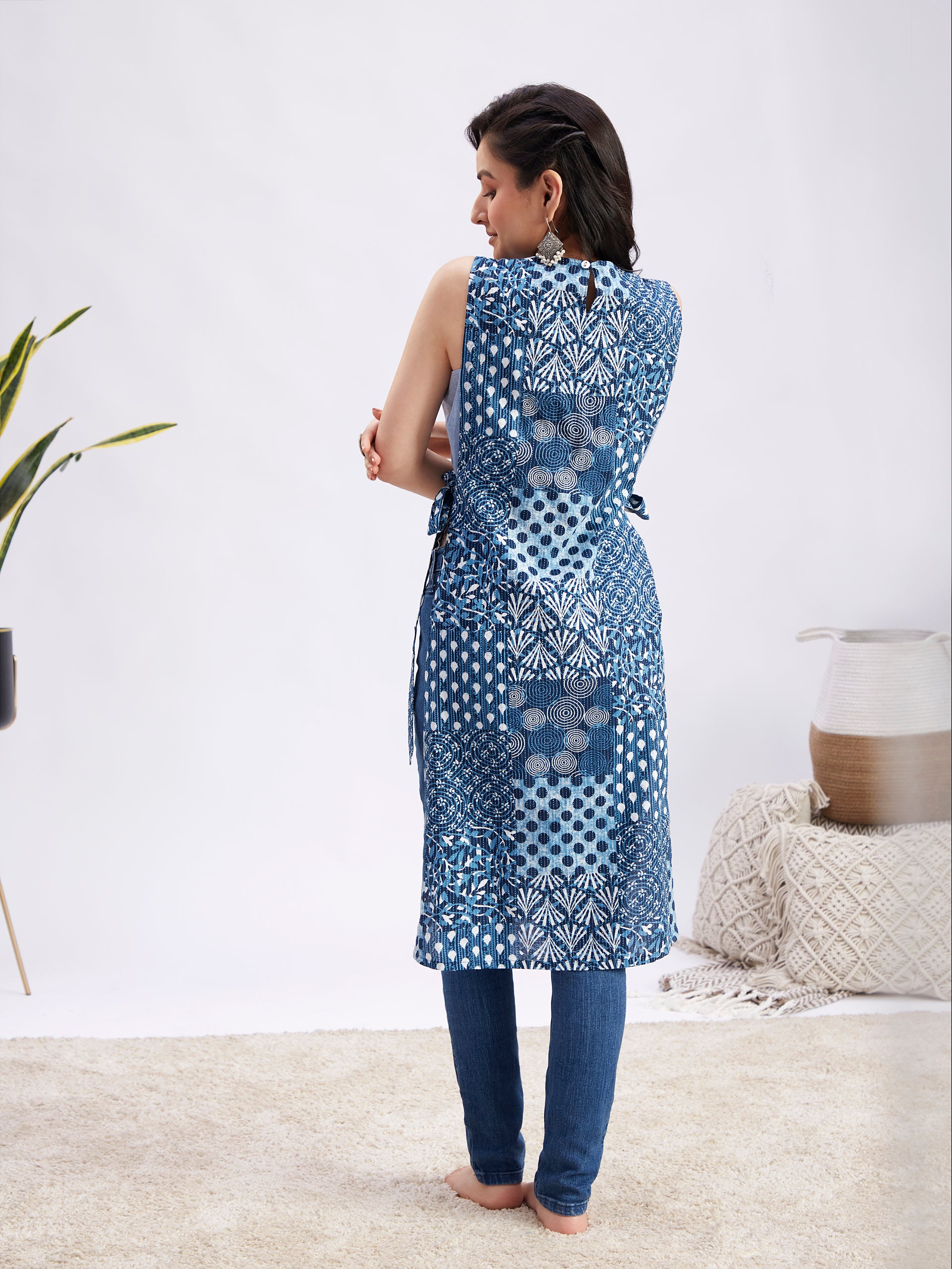 Women's Blue Printed Cotton Tie-Up Kurta