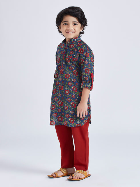 Boy's' Navy Blue Kurta Pyjama Set