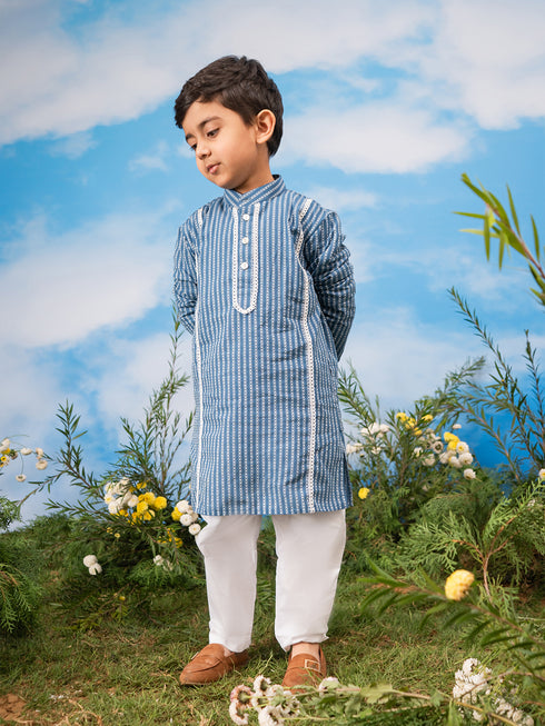 Boy's' Blue Kurta And Pyjama Set