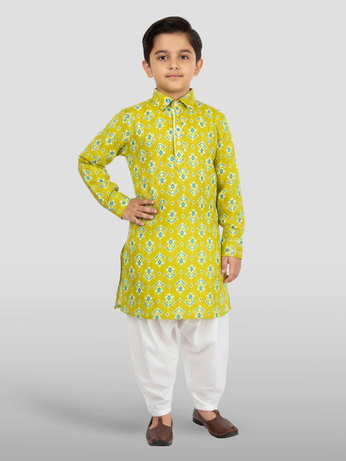 Boy's Mehendi Green Kurta And Pyjama Set
