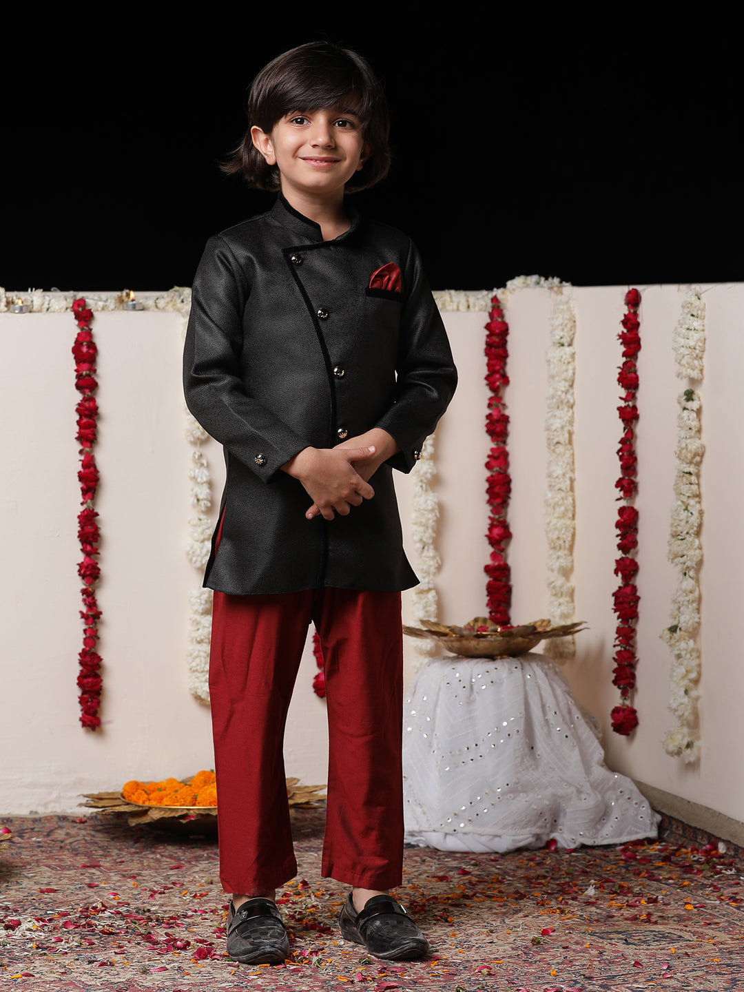 Boy's' Black Cotton Blend Sherwani And Pyjama Set