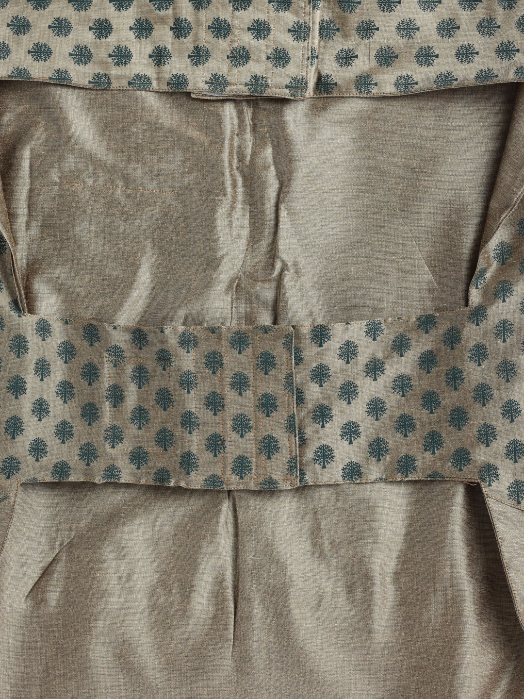 Dogs' Chiku Block Printed Cotton Blend Jacket With Attached Solid Kurta