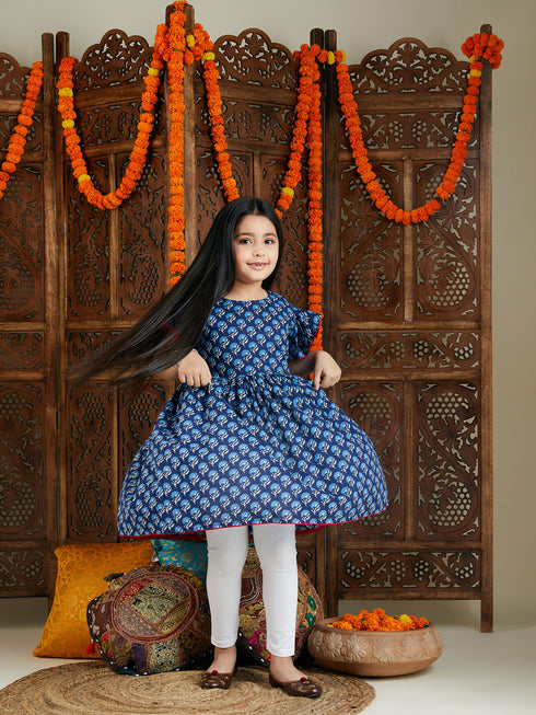 Girl's Blue Printed Frock With Leggings Set