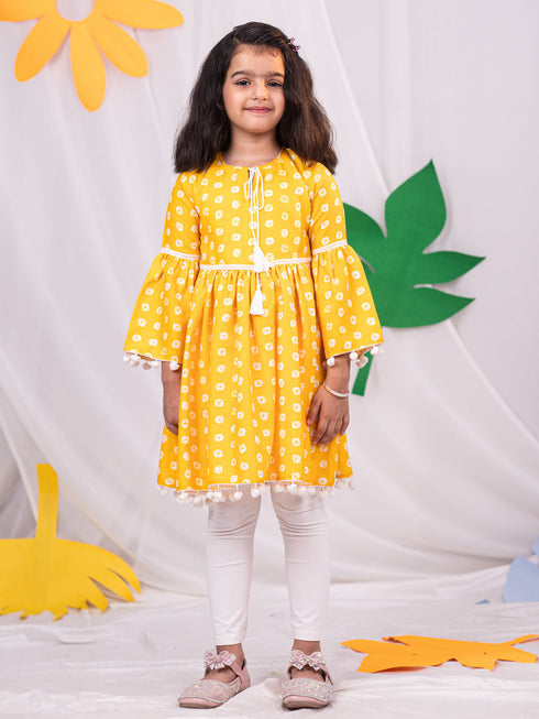 Girl's Yellow Printed Ruffle Kurta With Leggings Set