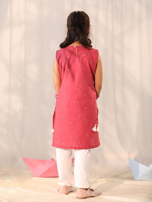 Girl's' Pink Kurta Leggings Set