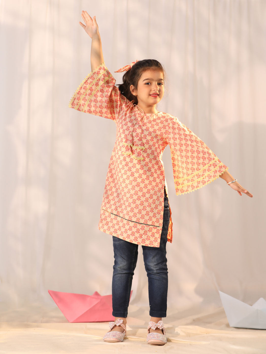 Girl's' Peach Cotton Printed Kurta