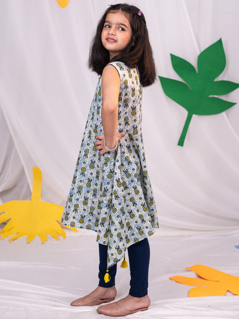 Girl's' Blue Printed Kurta Leggings Set