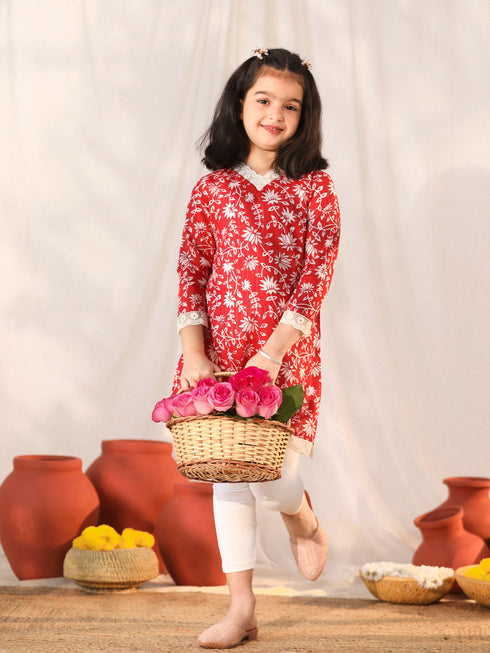 Girl's' Red Only Kurta