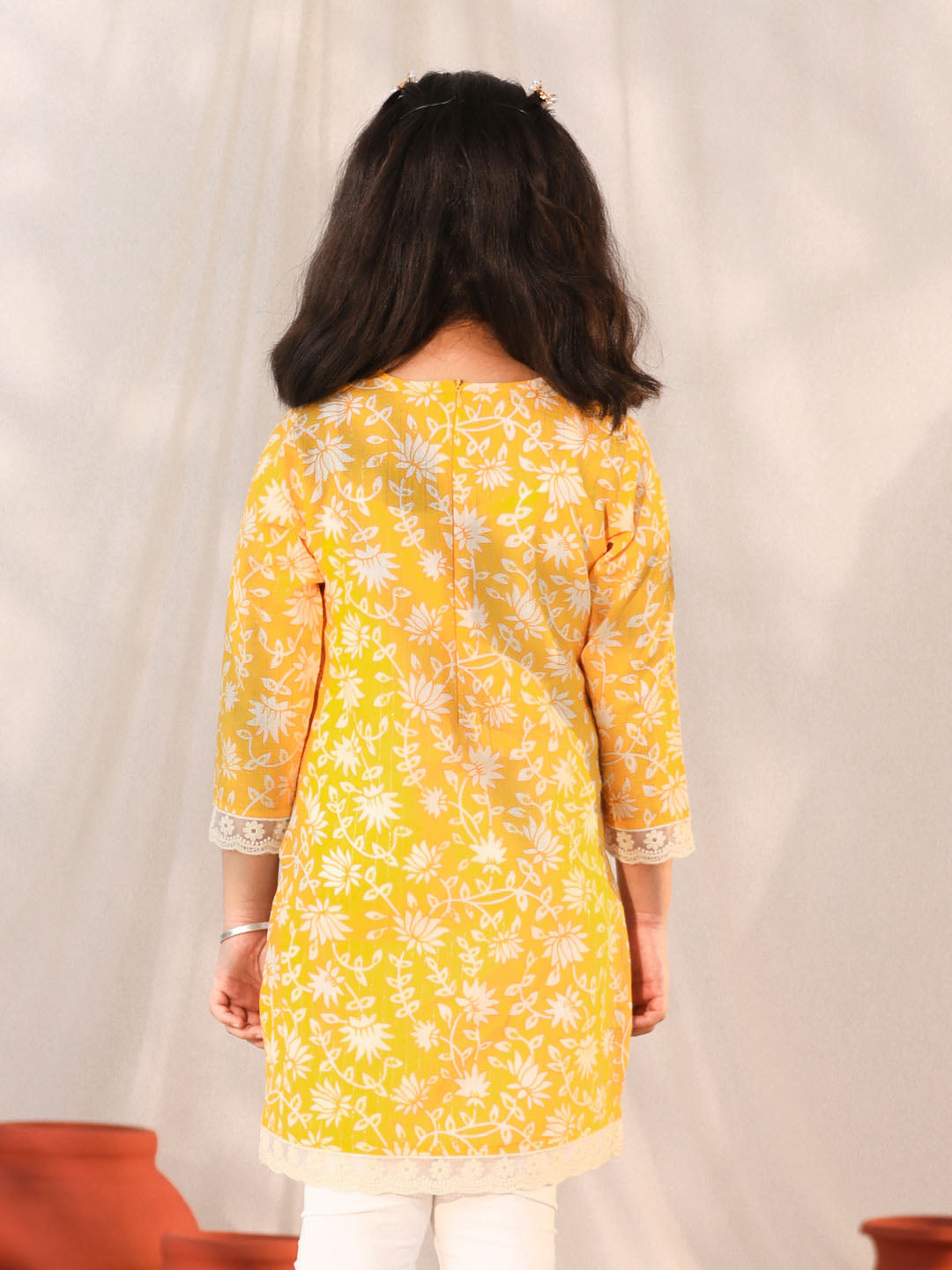 Girl's' Yellow Only Kurta