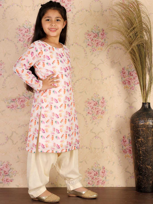 Girl's' White Floral Printed Linen Kurta And Cream Patiala Set