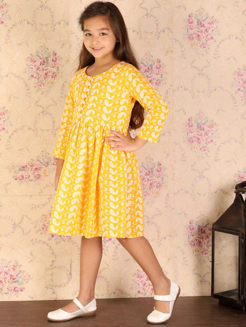 Girl's Orange Pure Cotton Chikankari Kurta