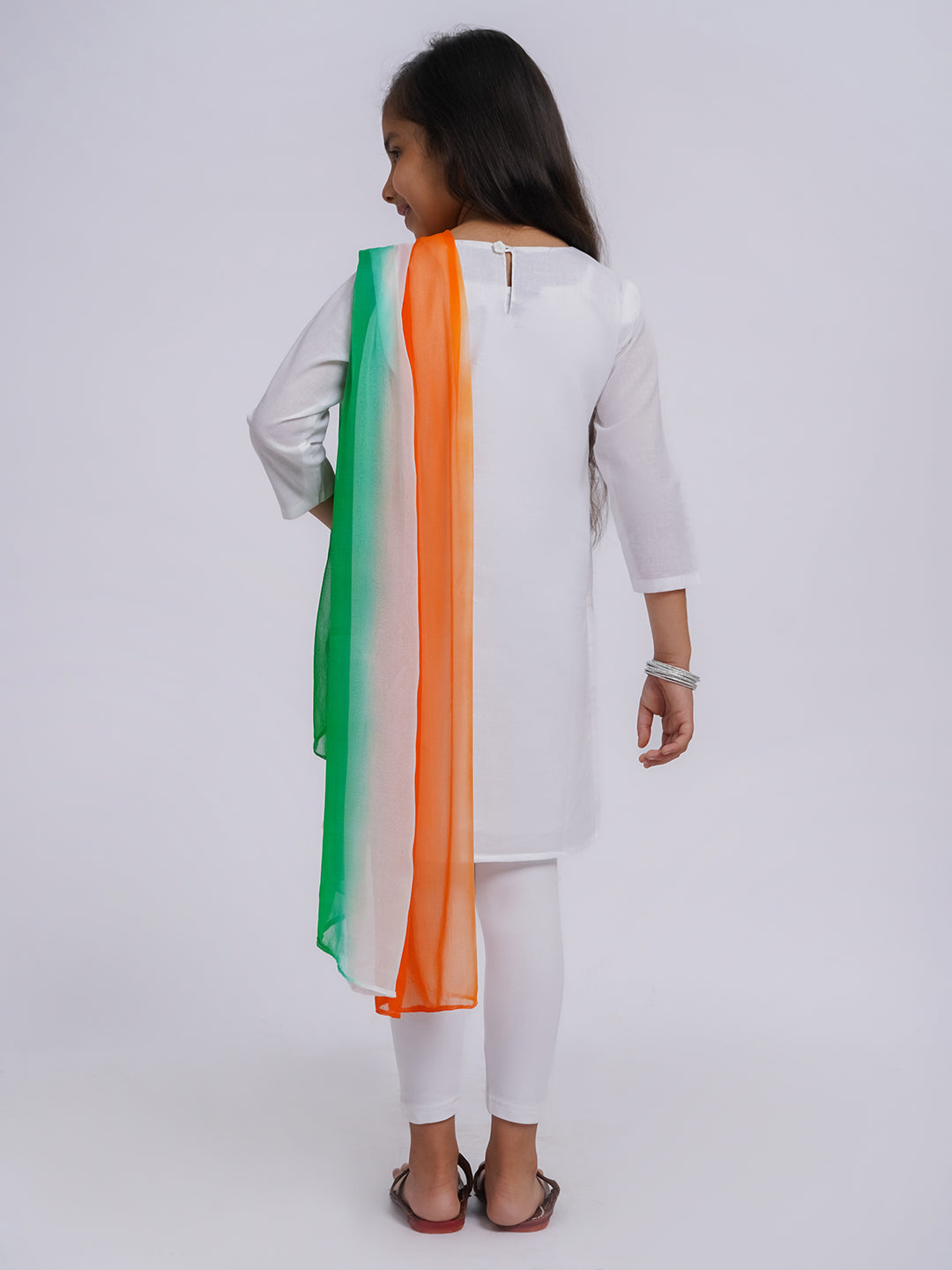 Girl's' White Kurta, Leggings And Dupatta