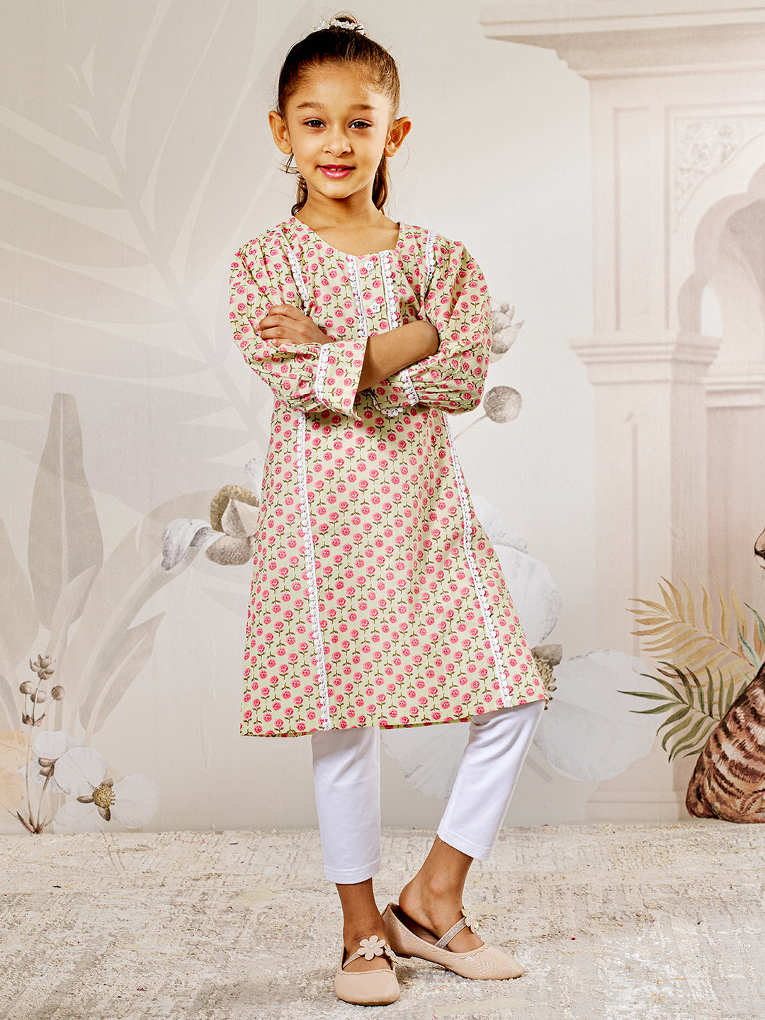 Girl's Mint Green Floral Cotton Kurta Leggings Set