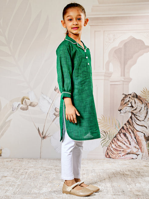 Girl's Green Cotton Kurta Leggings Set