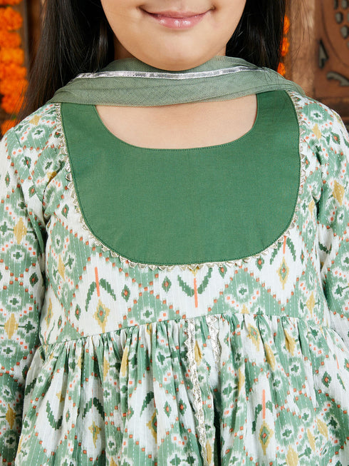 Girl's Green Ikkat Print Sarara Set