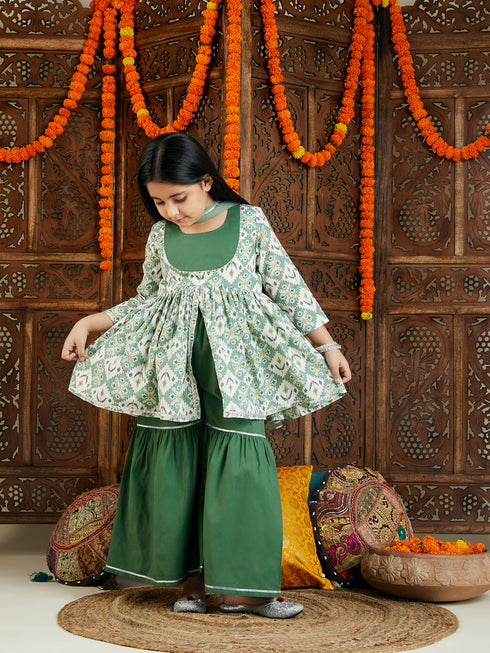 Girl's Green Ikkat Print Sarara Set