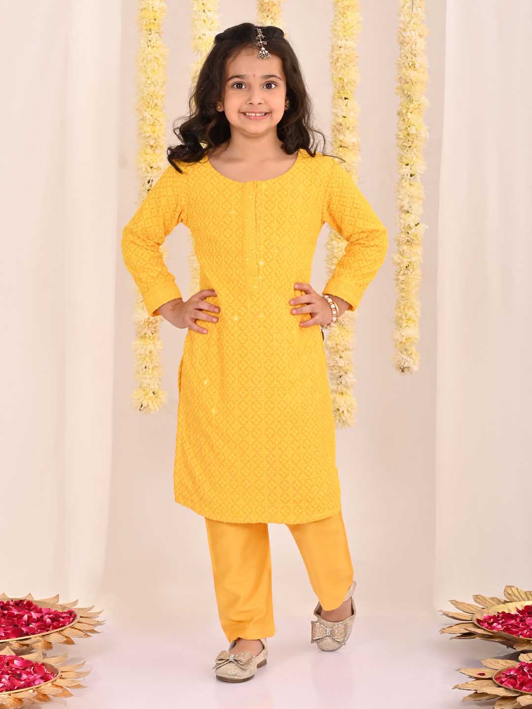 Girl's' Yellow Embellished Kurta Pyjama Set