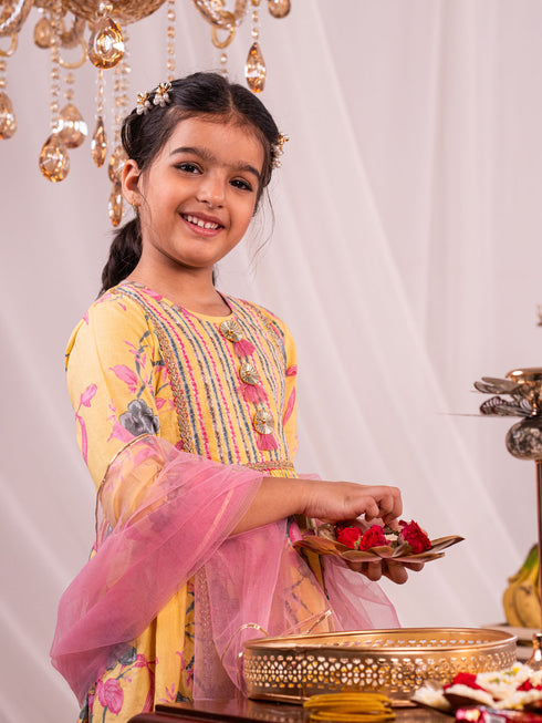 Girl's' Yellow Kurta And Sharara Set
