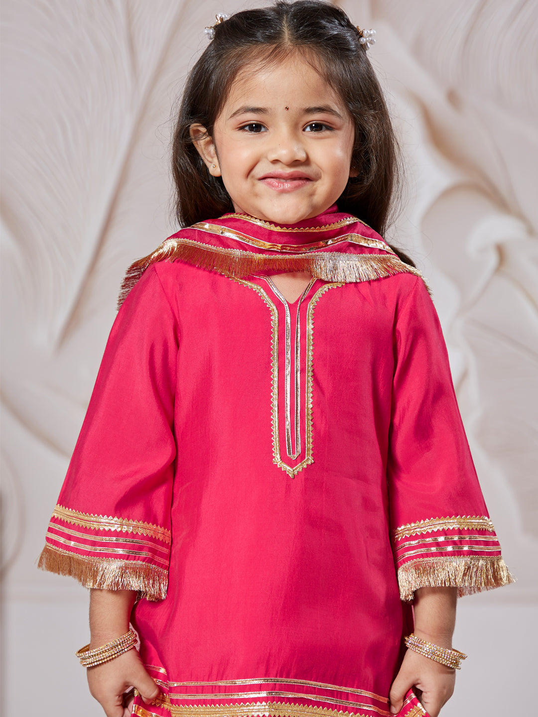 Girl's' Pink Kurta Set With Dupatta