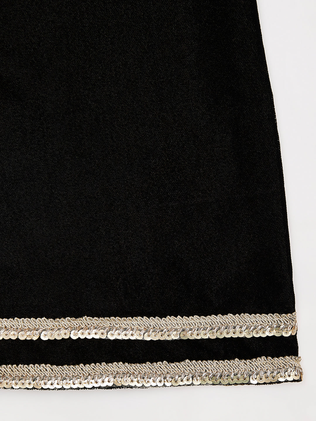 Girl's' Black Kurta Set With Dupatta