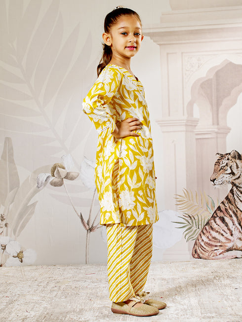 Girl's Yellow Cotton Kurta Pyjama Set