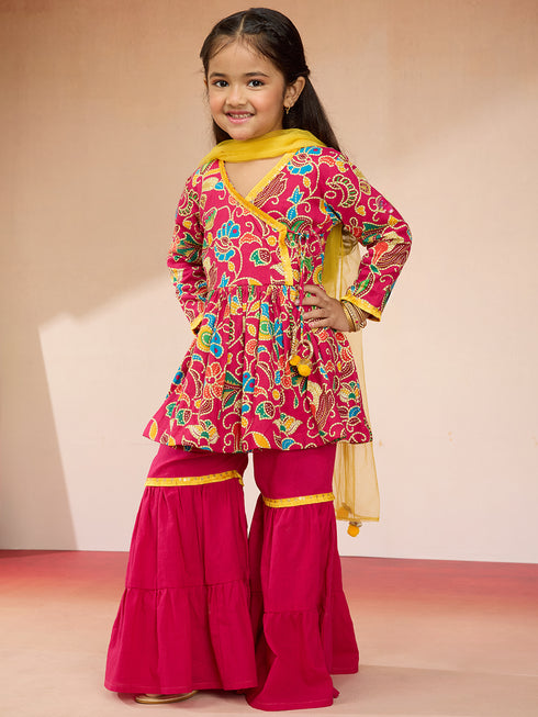 Vastramay Girls Pink Cotton Kurta Set with Sharara