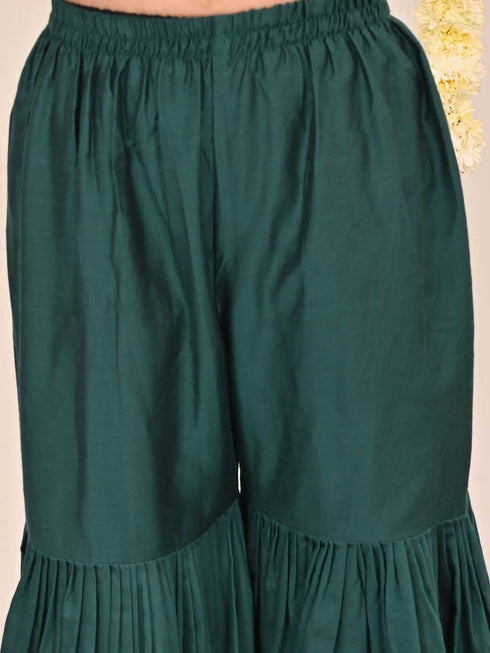 Girl's' Green Embellished Kurta Palazzo Set