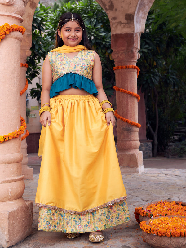 Girl's' Yellow Silk Blend Embellished Lehenga Set