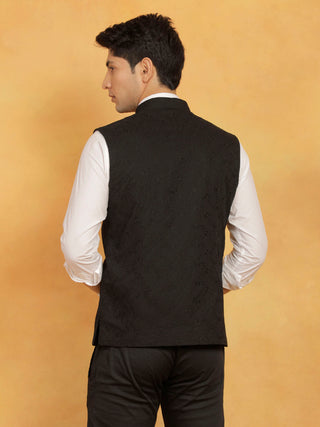 VASTRAMAY Men's Black Cotton Nehru Jacket