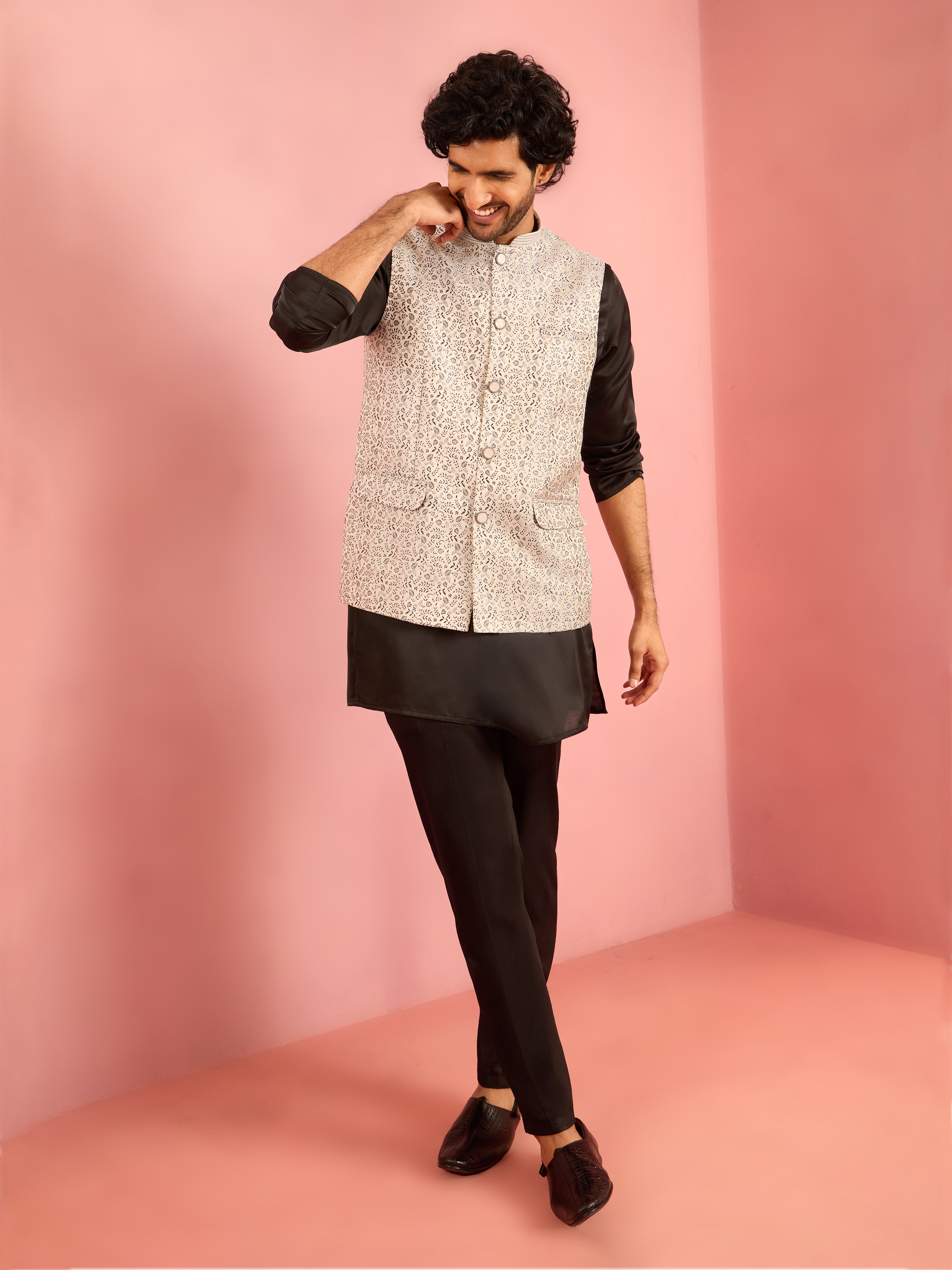 Men's Silver Geometric Jacquard Nehru Jacket with Black Kurta Pyjama Set
