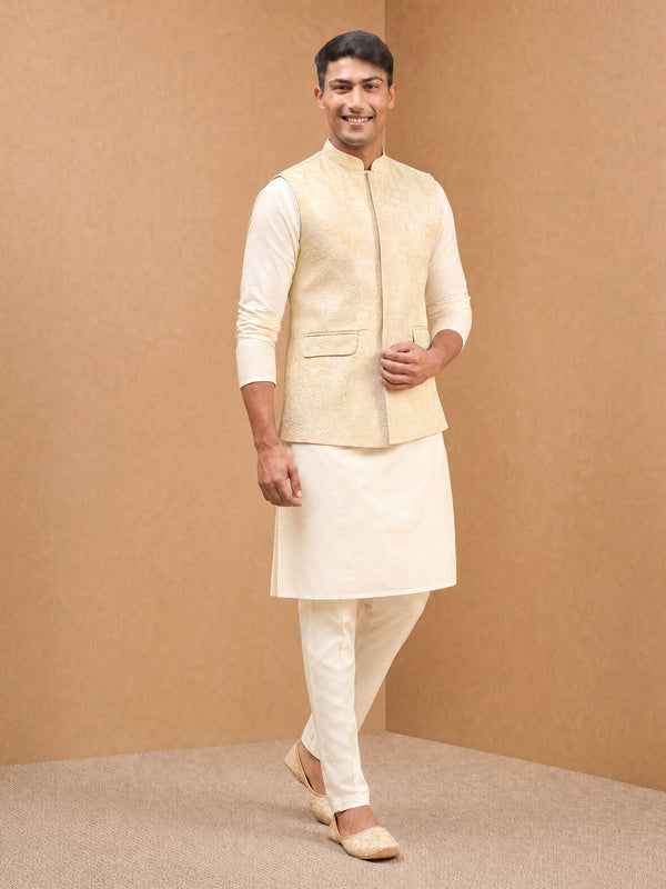 Men Cream Silk Blend Nehru Jacket and Kurta with Pyjama Wedding, Diwali, Navratri, Festive, Durga Puja, Party, Summer / Casual Ethnic Wear