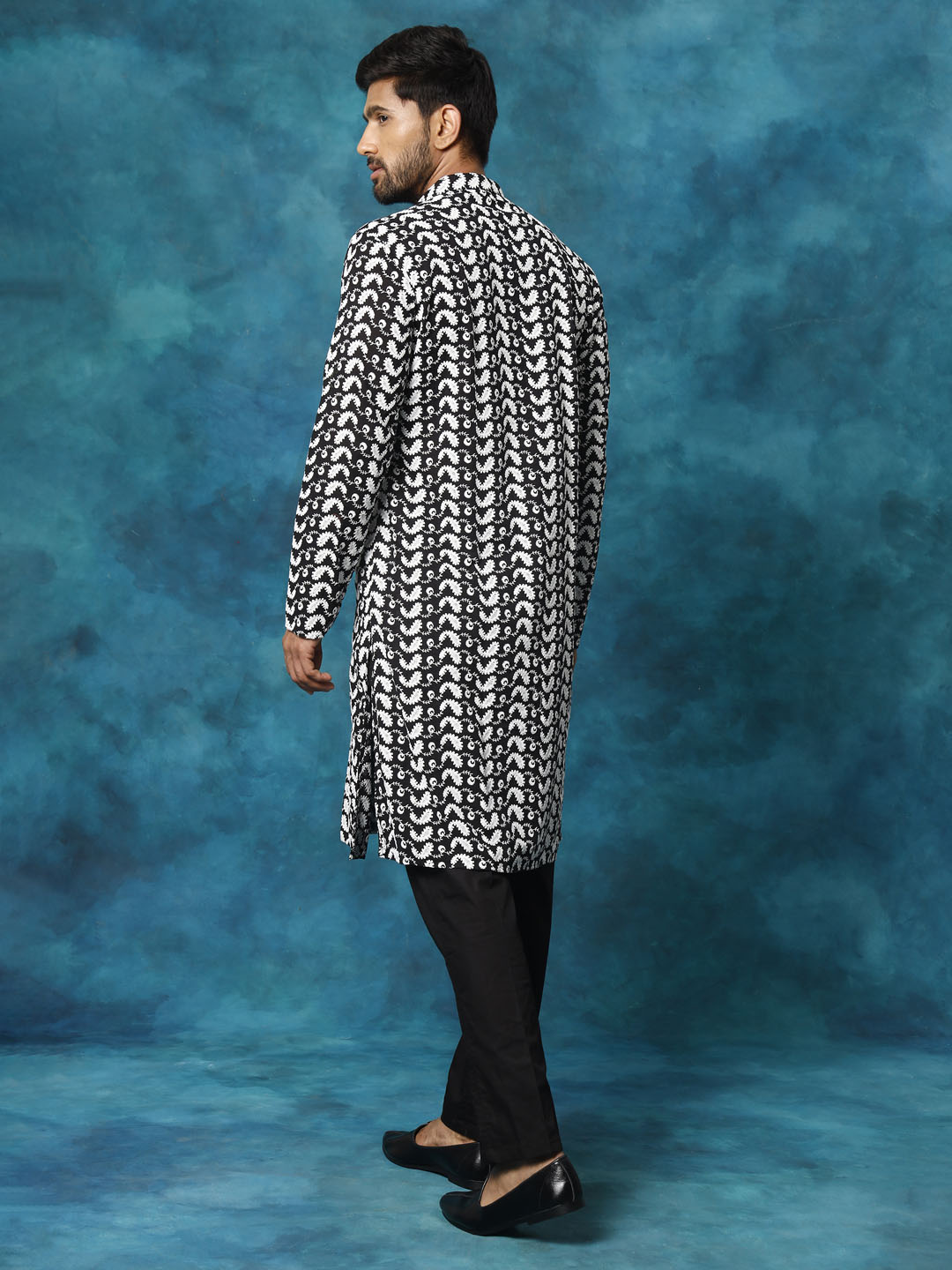 Men's Black Pure Cotton Chikankari Kurta Pyjama Set