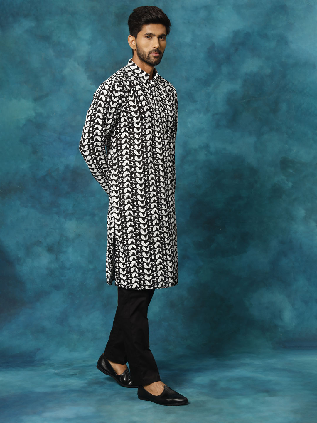 Men's Black Pure Cotton Chikankari Kurta Pyjama Set