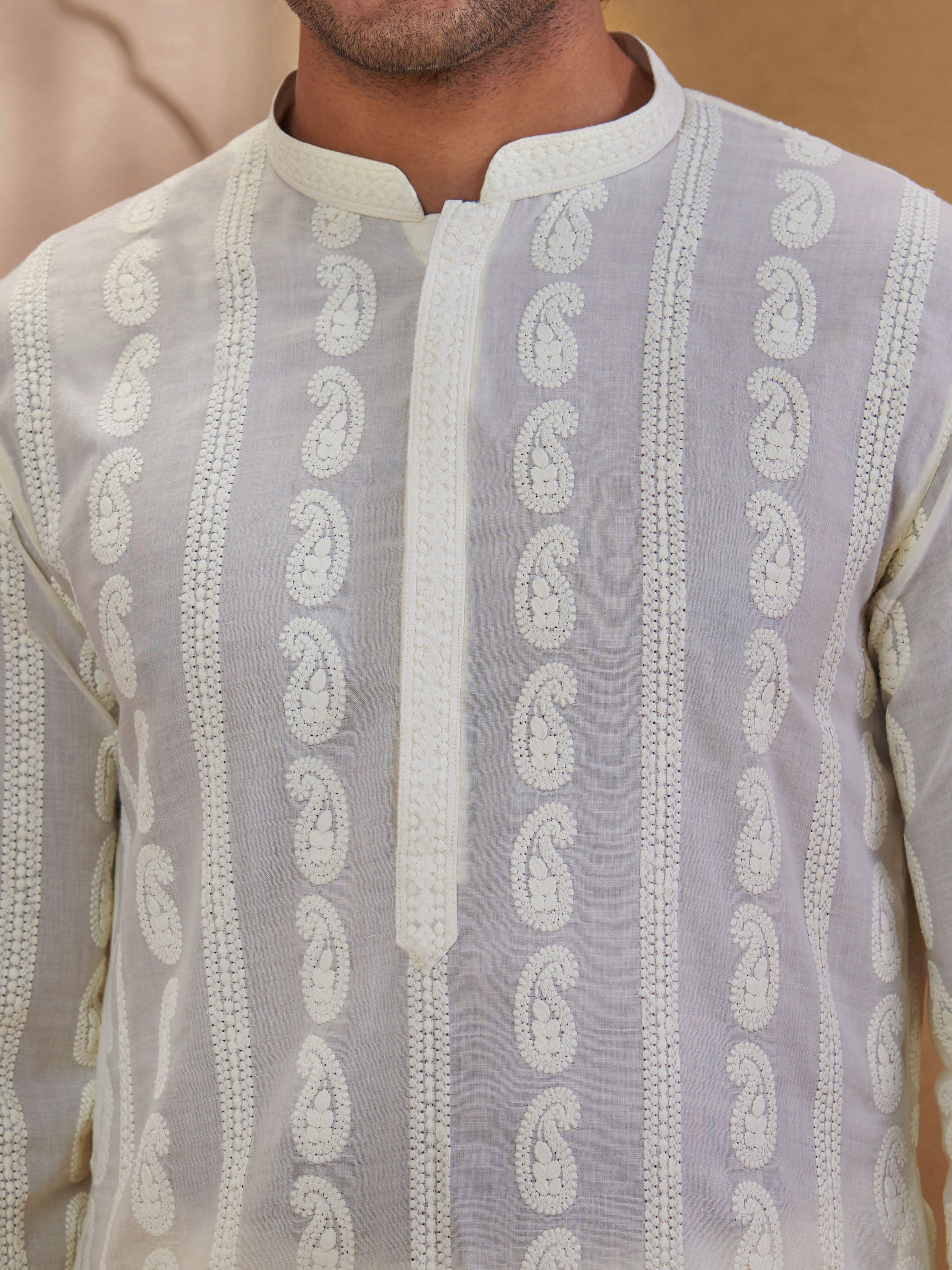 Vastramay Men Cream Cotton Chikankari Embroidered Kurta