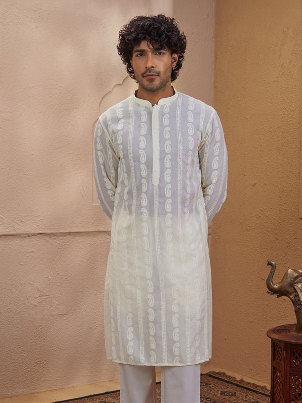Vastramay Men Cream Cotton Chikankari Embroidered Kurta