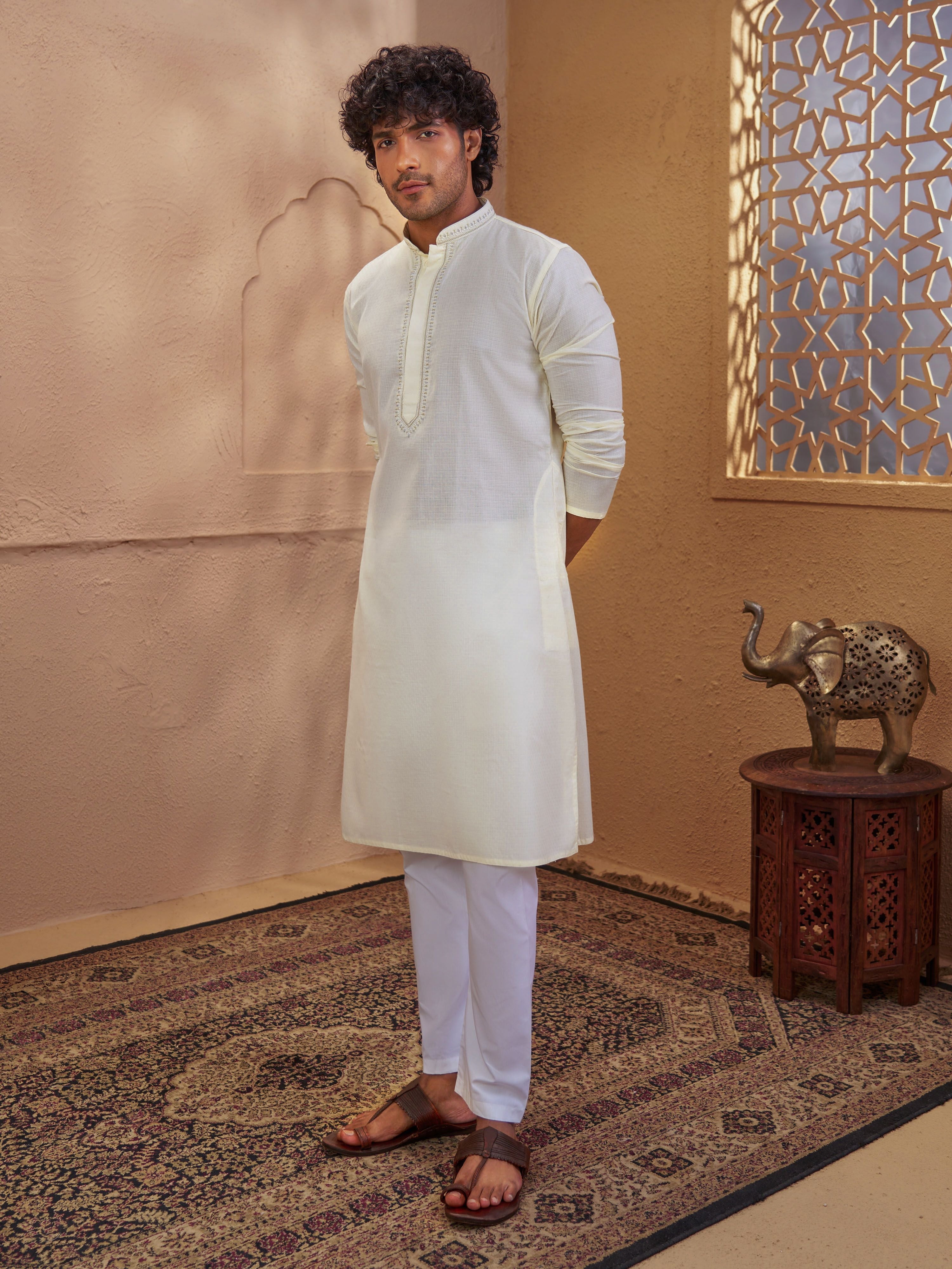 Men's Cream Cotton-Blend Embroidered Thigh Length Kurta With Pyjama