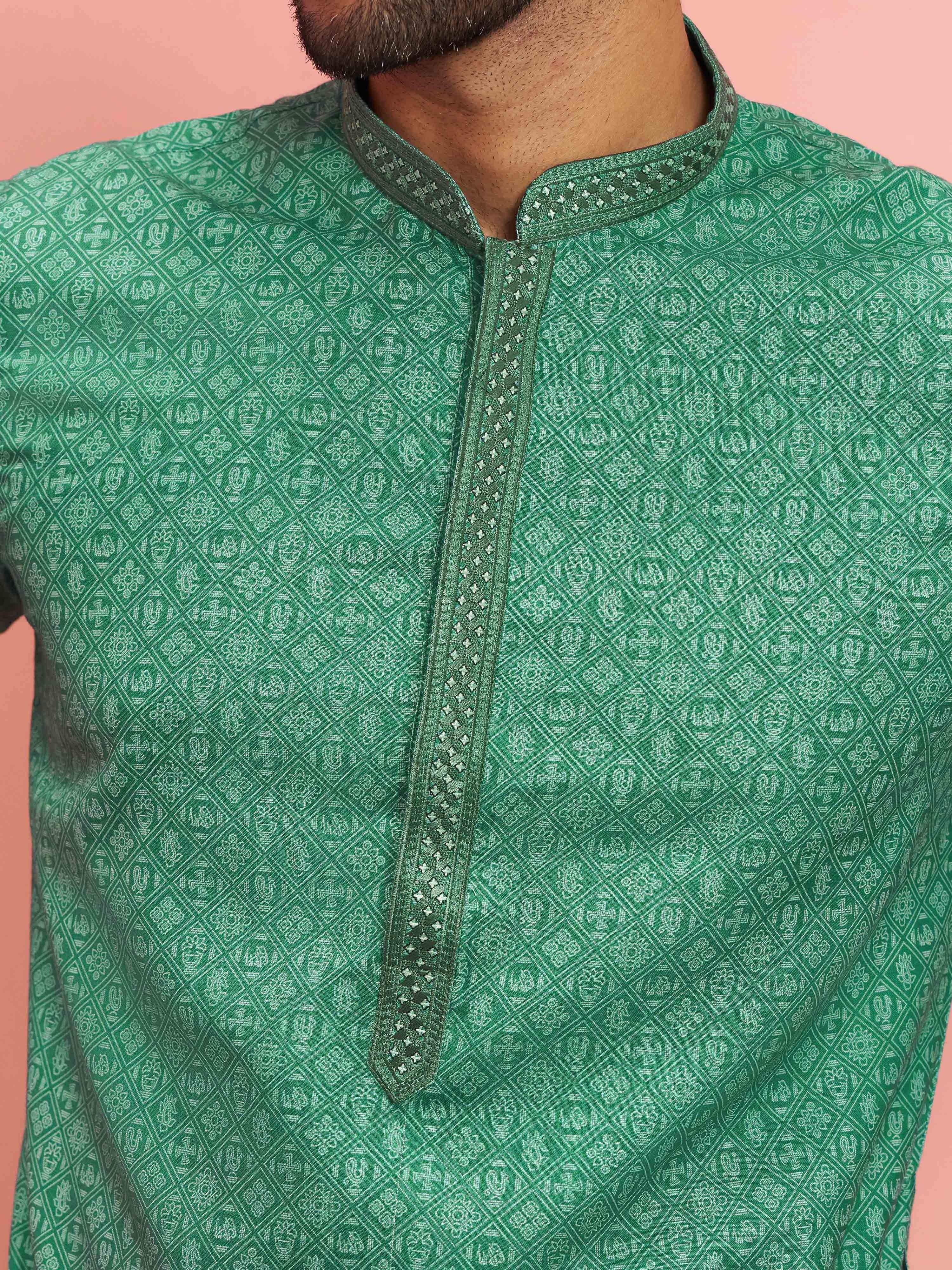Men's Green Cotton-Linen Embroidered Knee Length Kurta