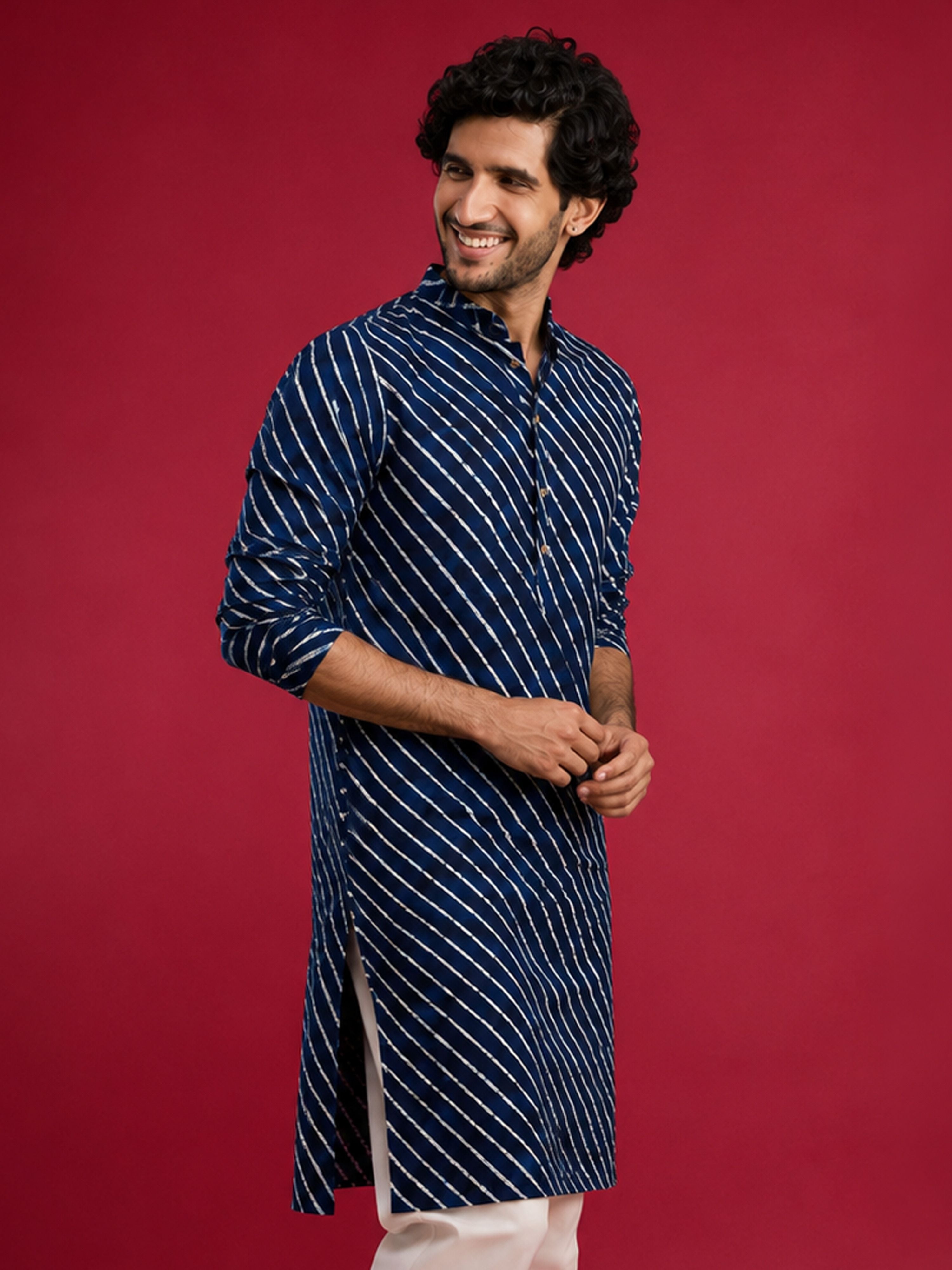 Men's Navy Blue Rayon Digital Print Knee Length Kurta