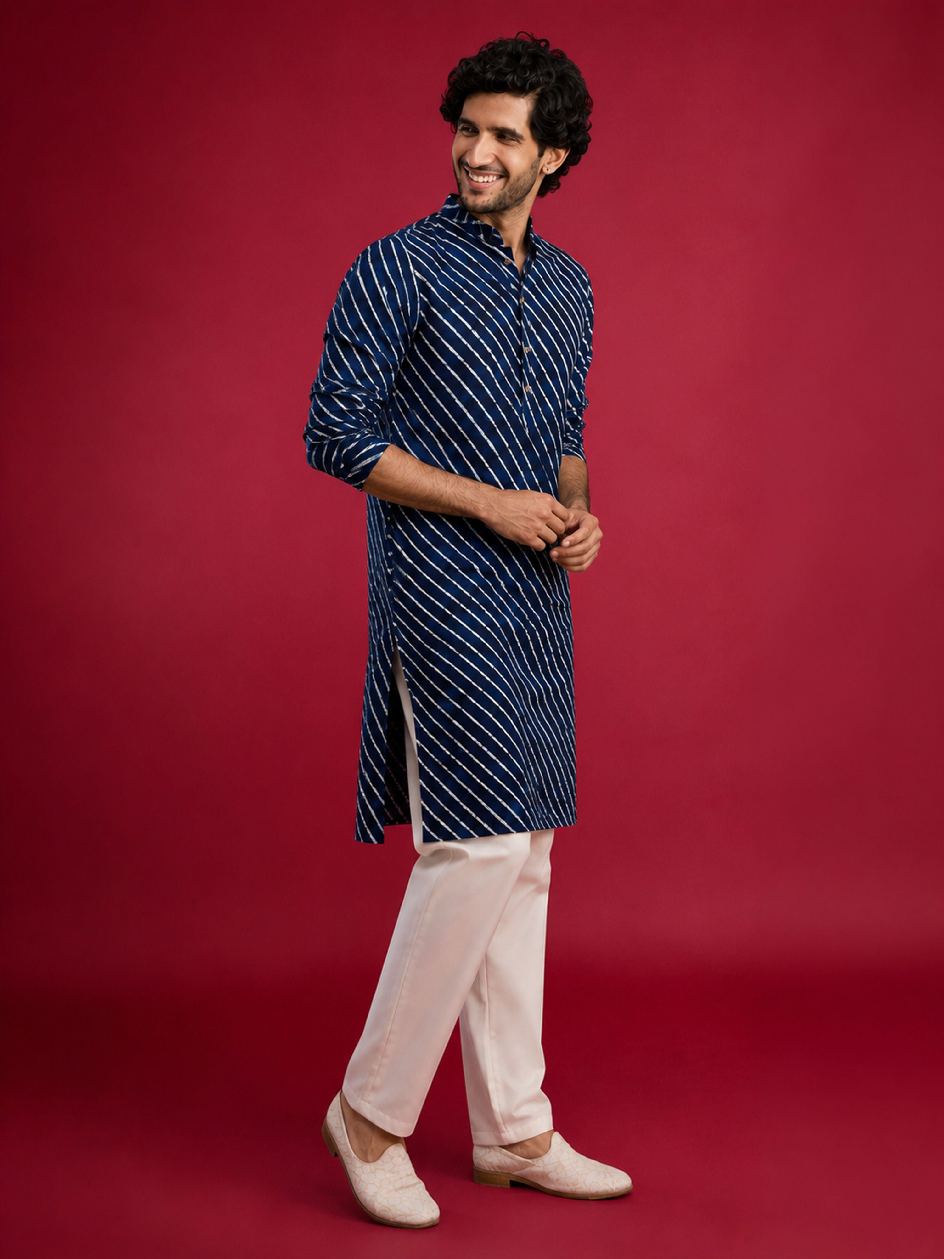 Men's Blue Rayon Digital Print Knee Length Kurta with Pyjama