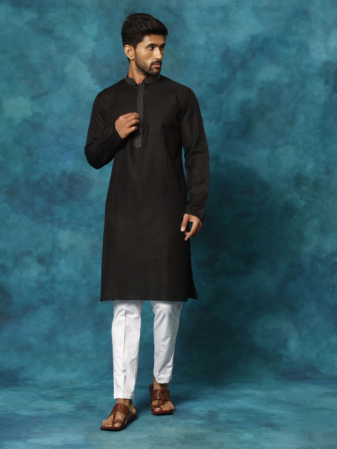 Men's Black And White Cotton Blend Kurta Pyjama Set