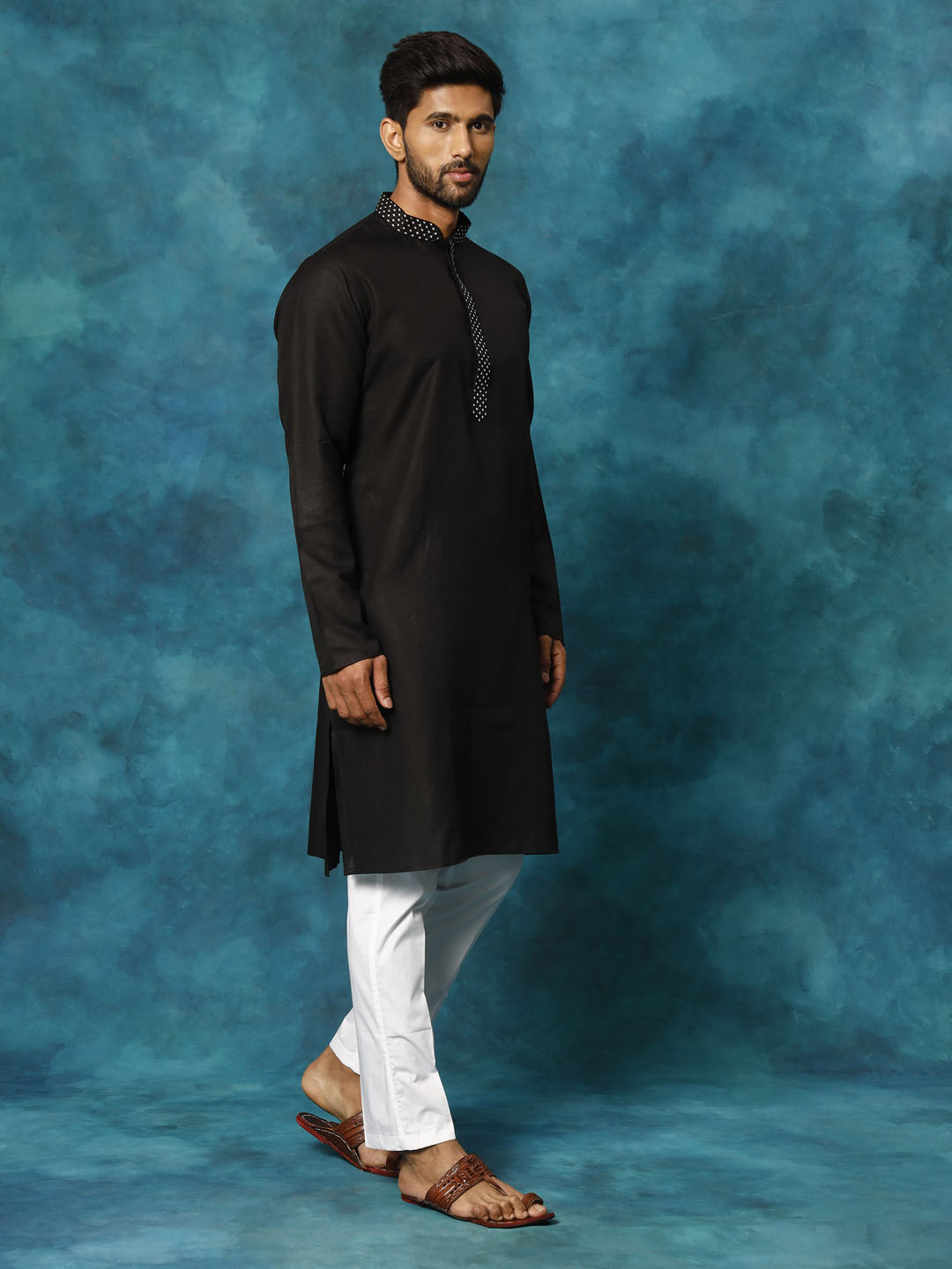 Men's Black And White Cotton Blend Kurta Pyjama Set