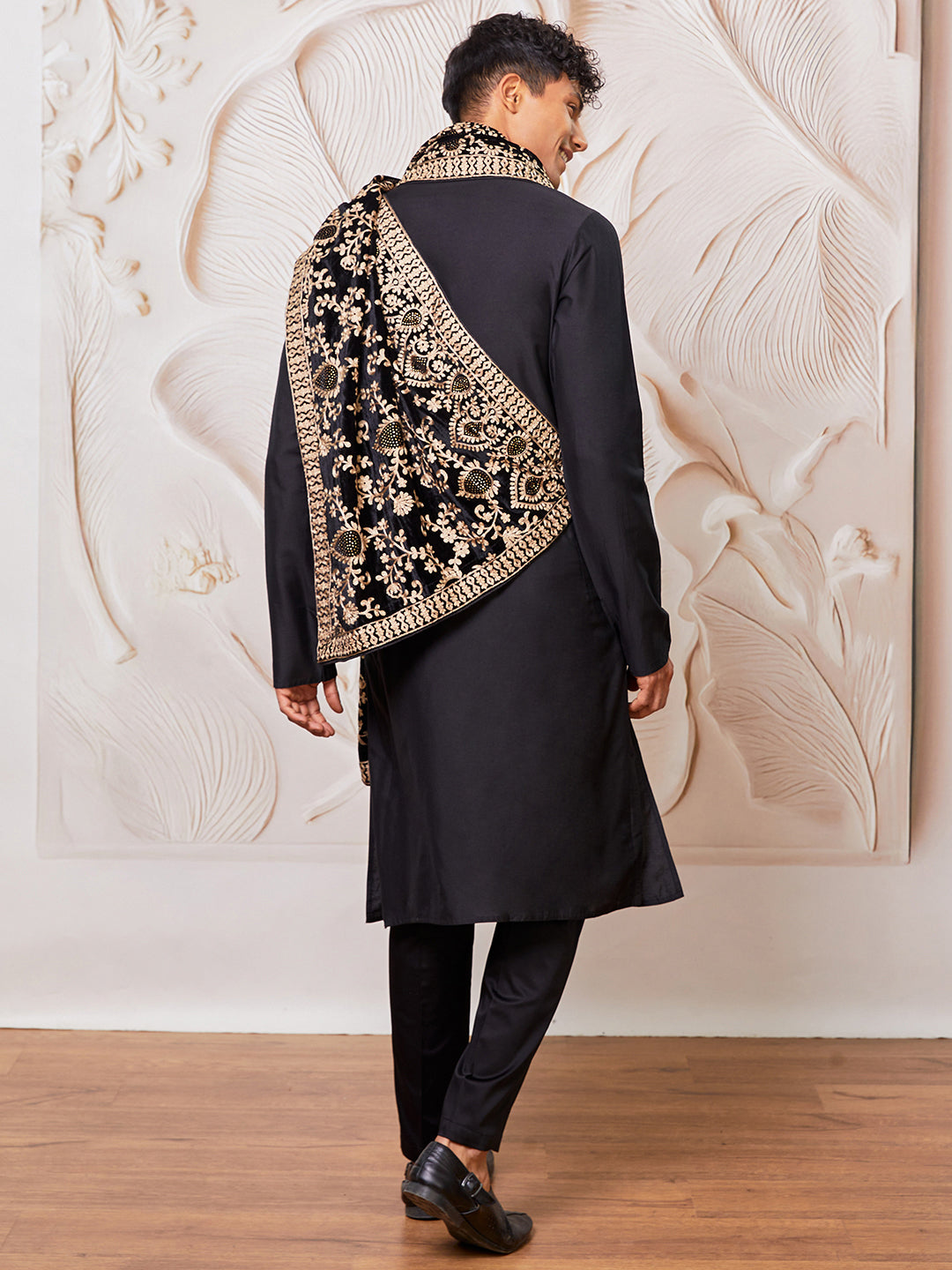 men’s kurta set