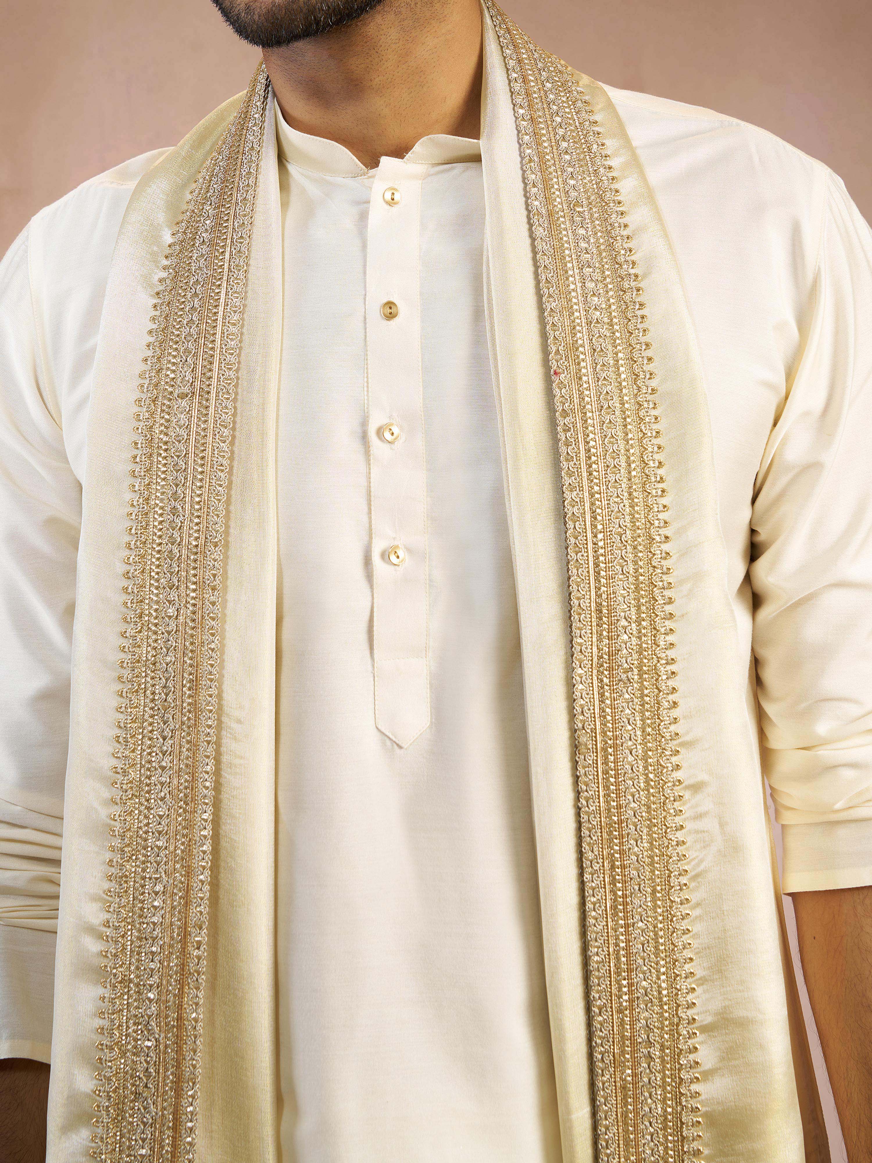 Men Cream Silk Blend Kurta with Pyjama & Dupatta Set