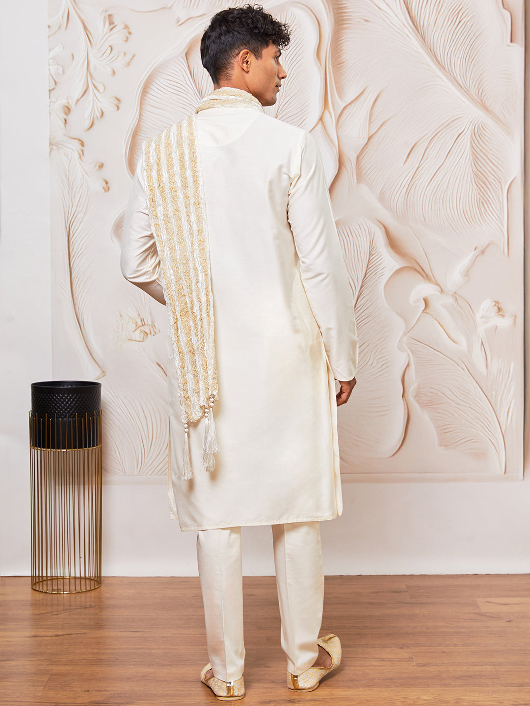 men’s kurta set