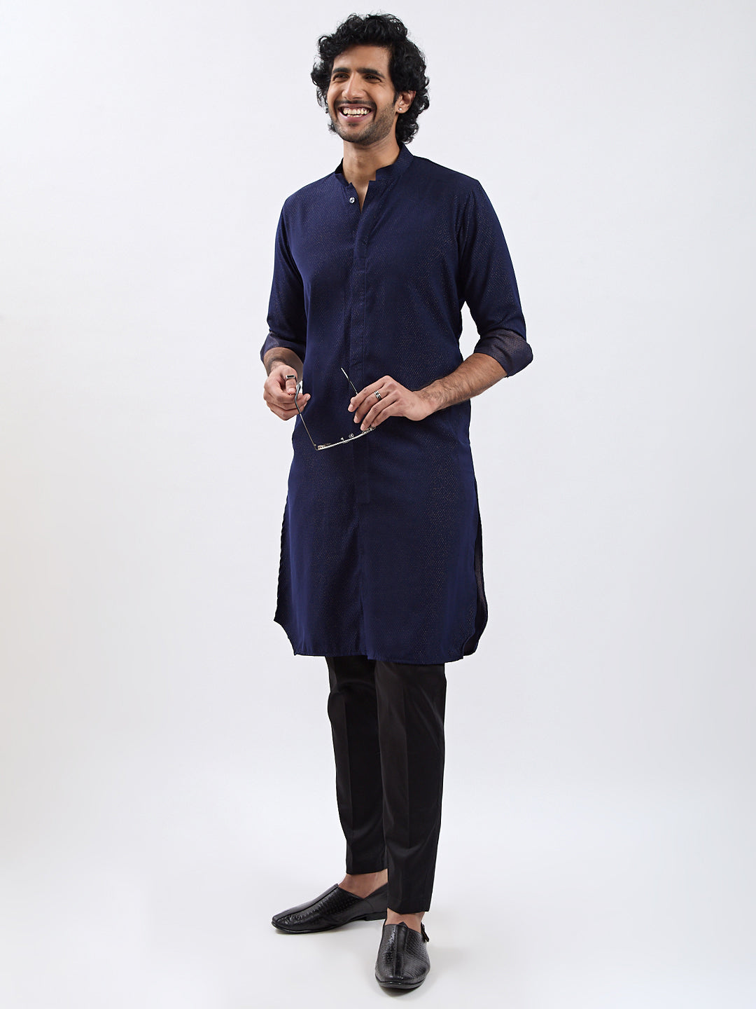 Men's Navy Blue Cotton Blend Kurta Pyjama Set