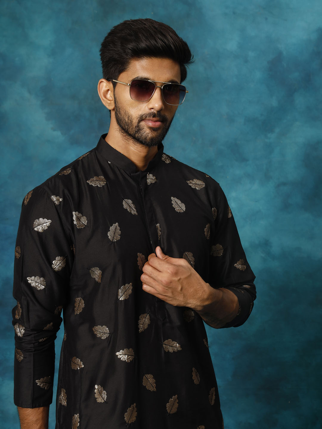 Men's Black Leaf Motif Embellished Kurta