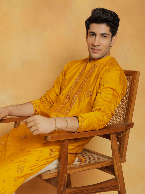 Men's Mustard Silk Blend Kurta