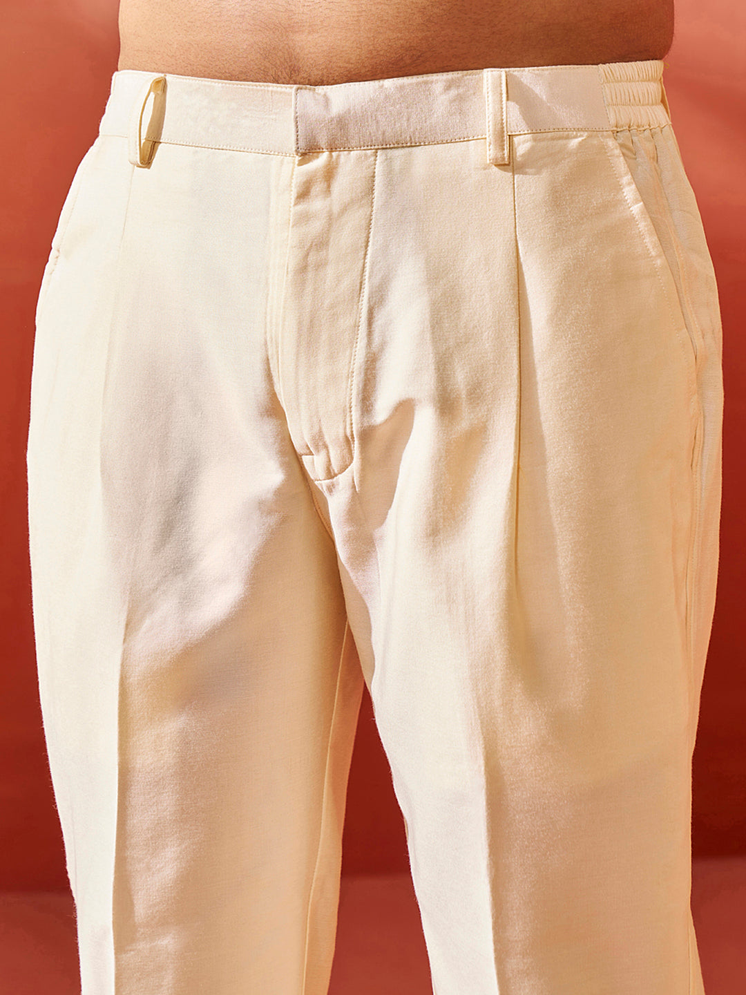 Men's Purple Silk Blend Kurta And Pyjama Set.