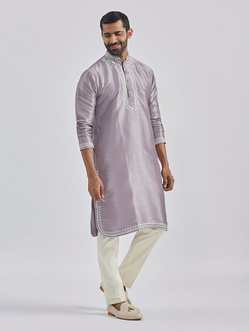 Men's Purple Silk Blend Kurta And Pyjama Set.